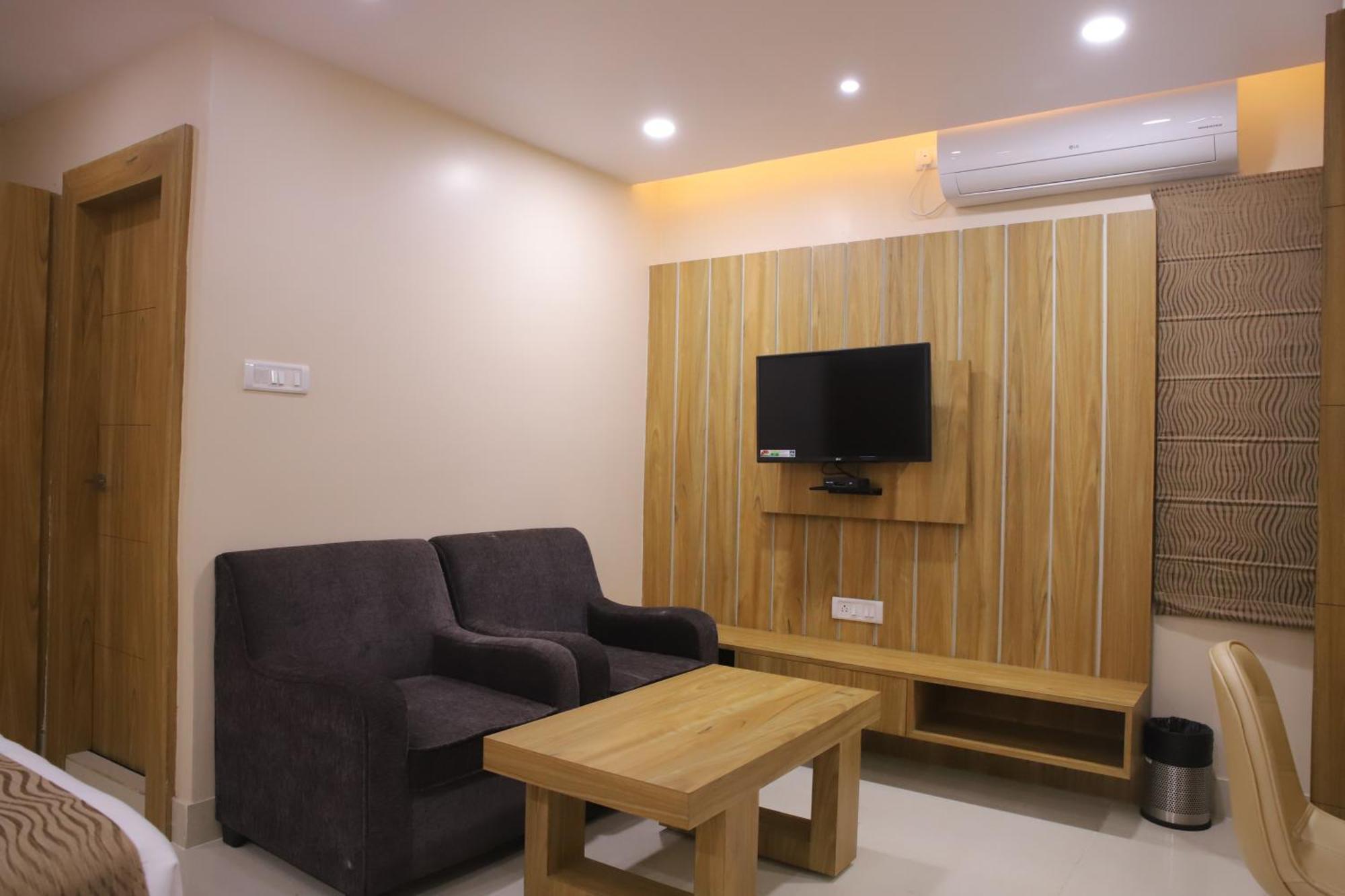Hotel Dc Star Tarapith Exterior photo